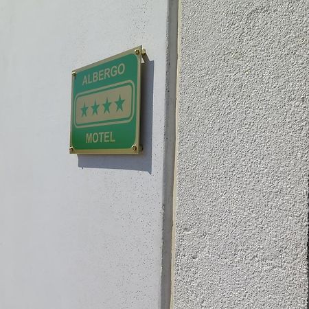 Hotel Motel Piu' Vaiano Cremasco エクステリア 写真